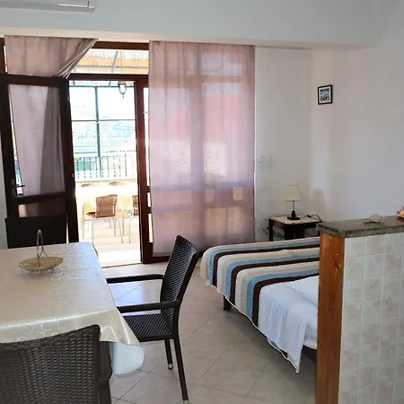 Apartments by the sea Luka Dubrava, Peljesac - 284 *